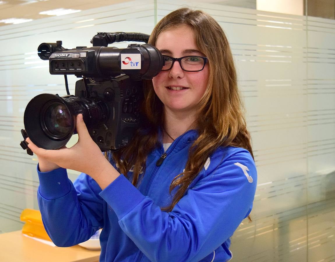 Los alumnos de 1º B de la ESO de Maristas visitan la multimedia de Diario LA RIOJA