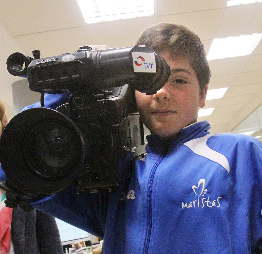 Visita de los alumnos de Maristas (I)