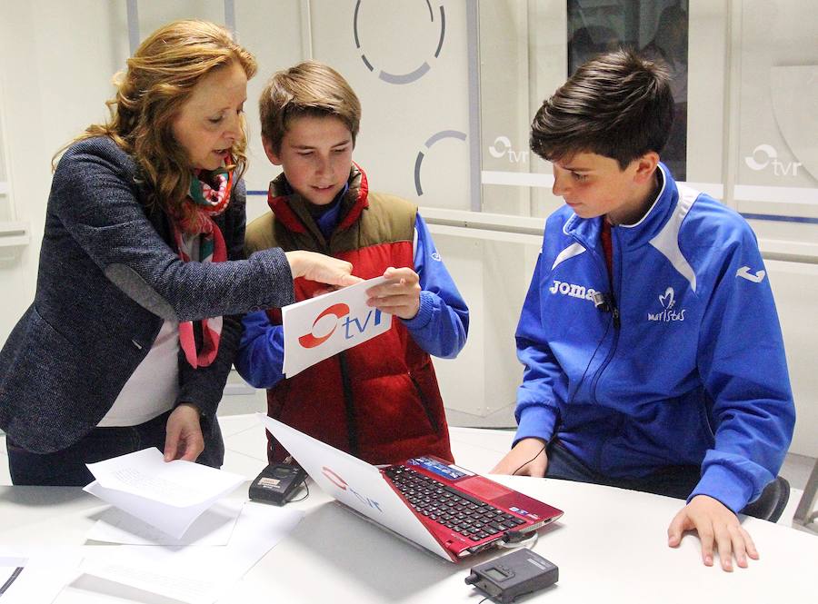 Visita de los alumnos de Maristas (II)