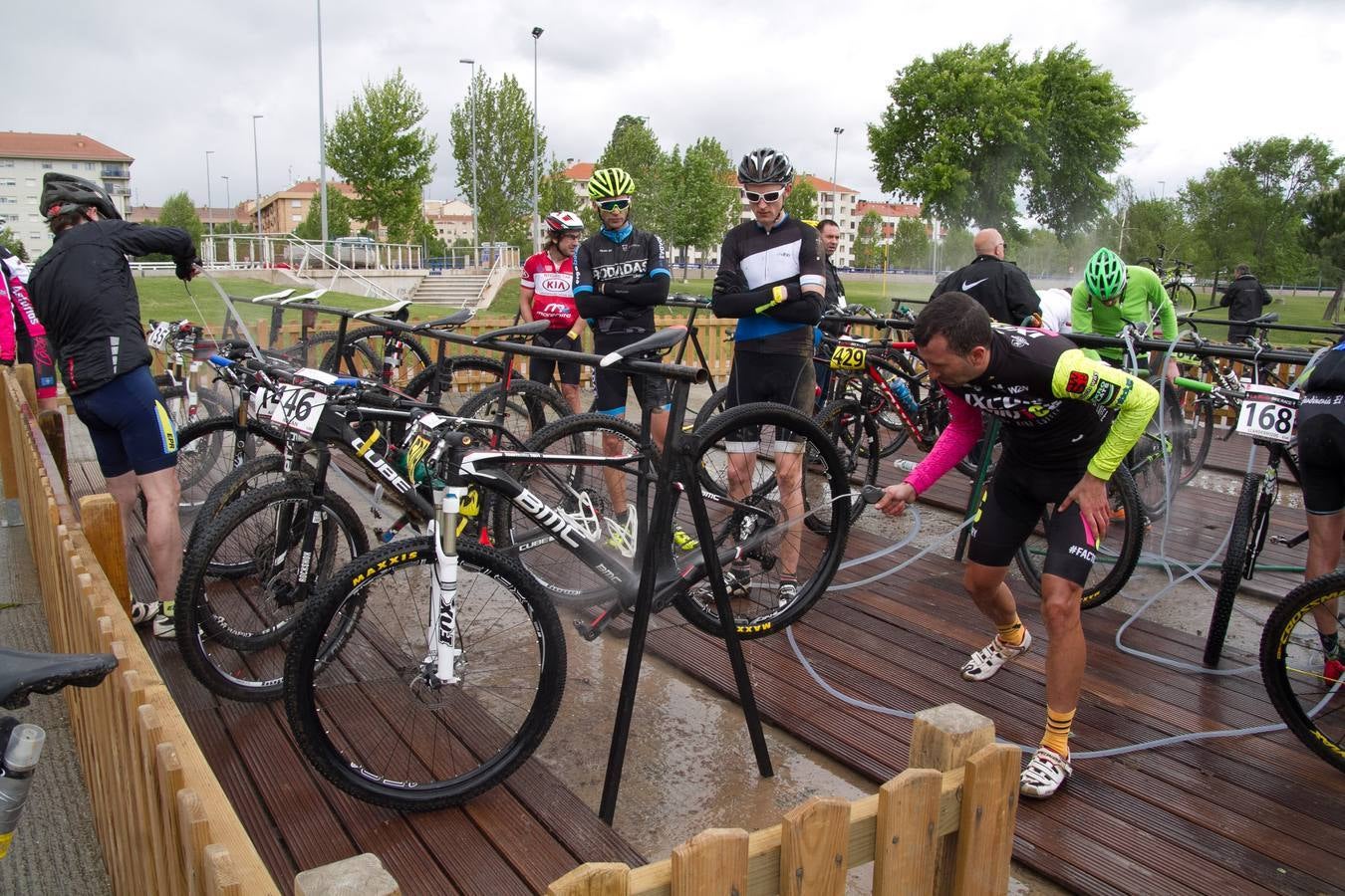 Arranca La Rioja Bike Race