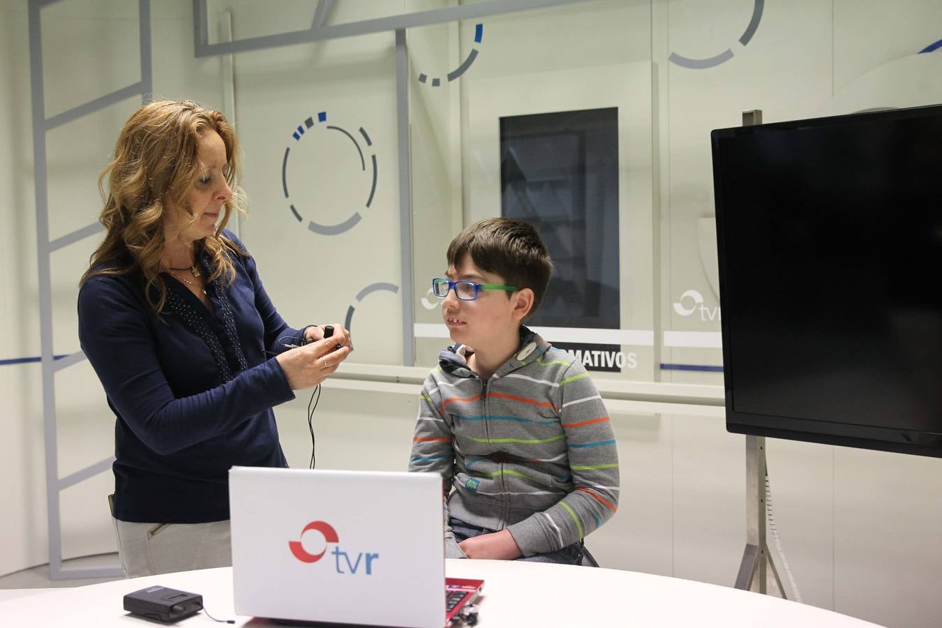 Los alumnos del Colegio Los Ángeles visitan la multimedia de Diario LA RIOJA