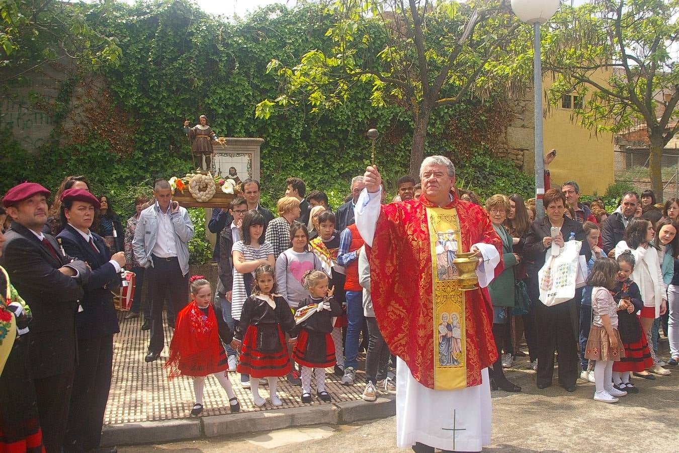 Cenicero celebra la &#039;charma&#039; y San Isidro