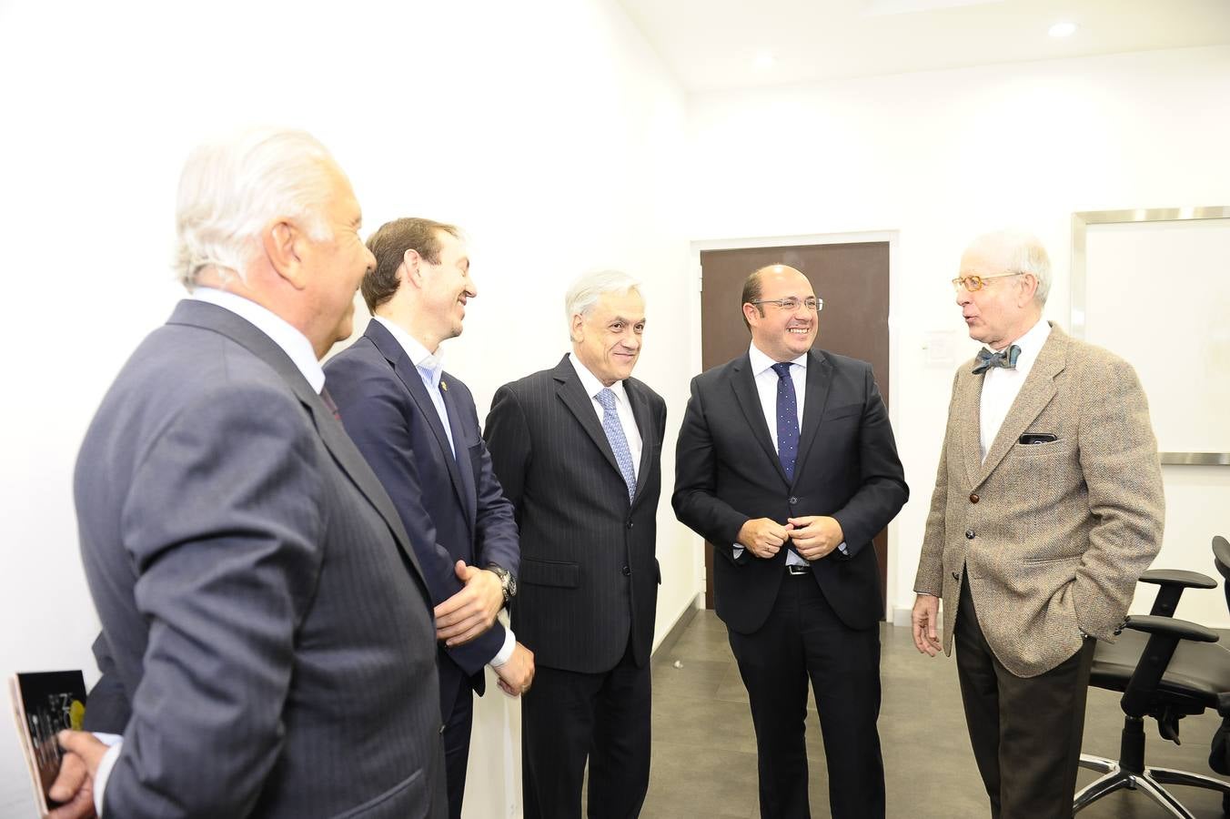 Futuro en Español en Chile: Cervantes y los Premios Nobel (y 2)