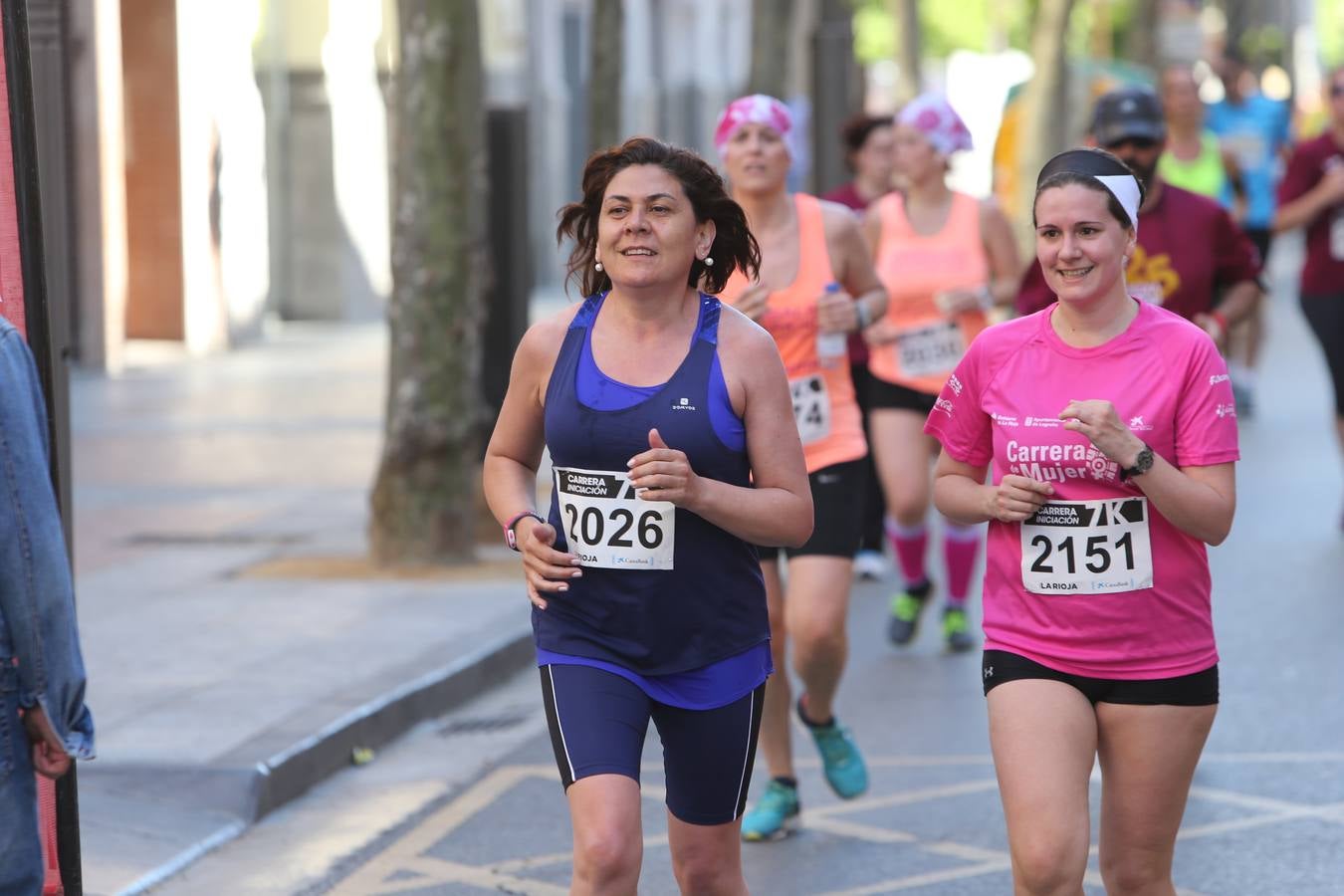 Una fiesta a todo ritmo por las calles de Logroño (I)
