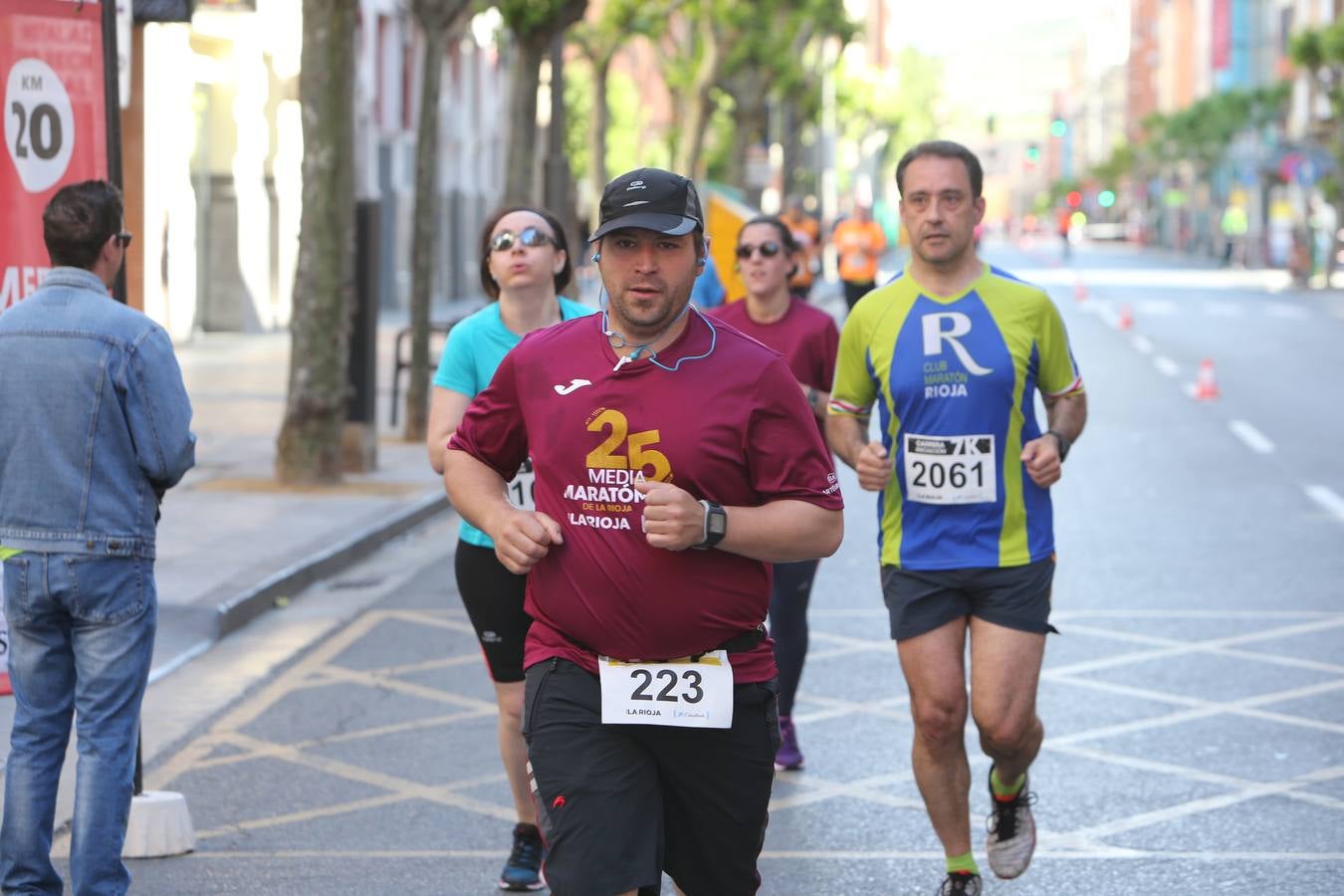 Una fiesta a todo ritmo por las calles de Logroño (I)