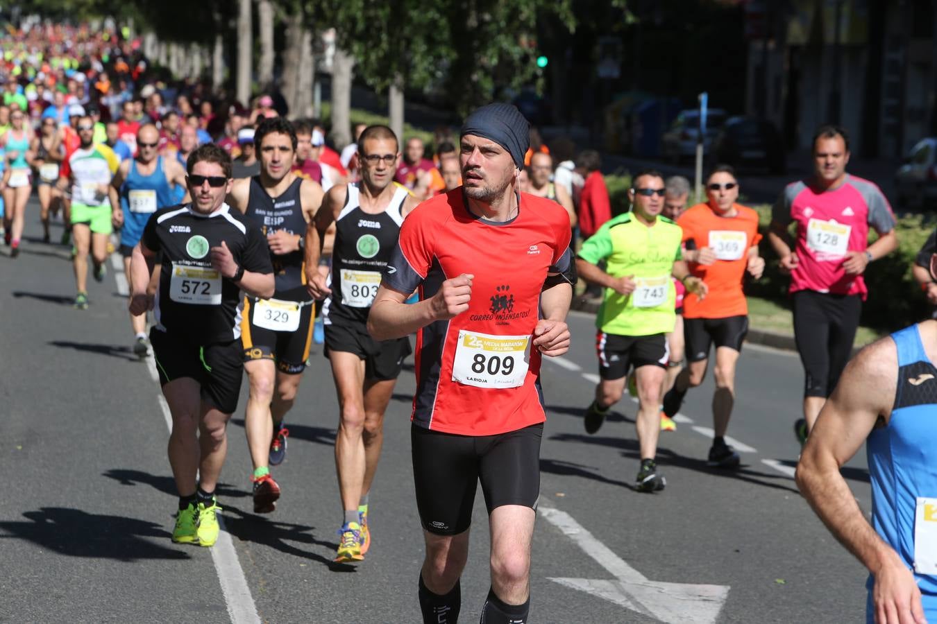 Una fiesta a todo ritmo por las calles de Logroño (II)