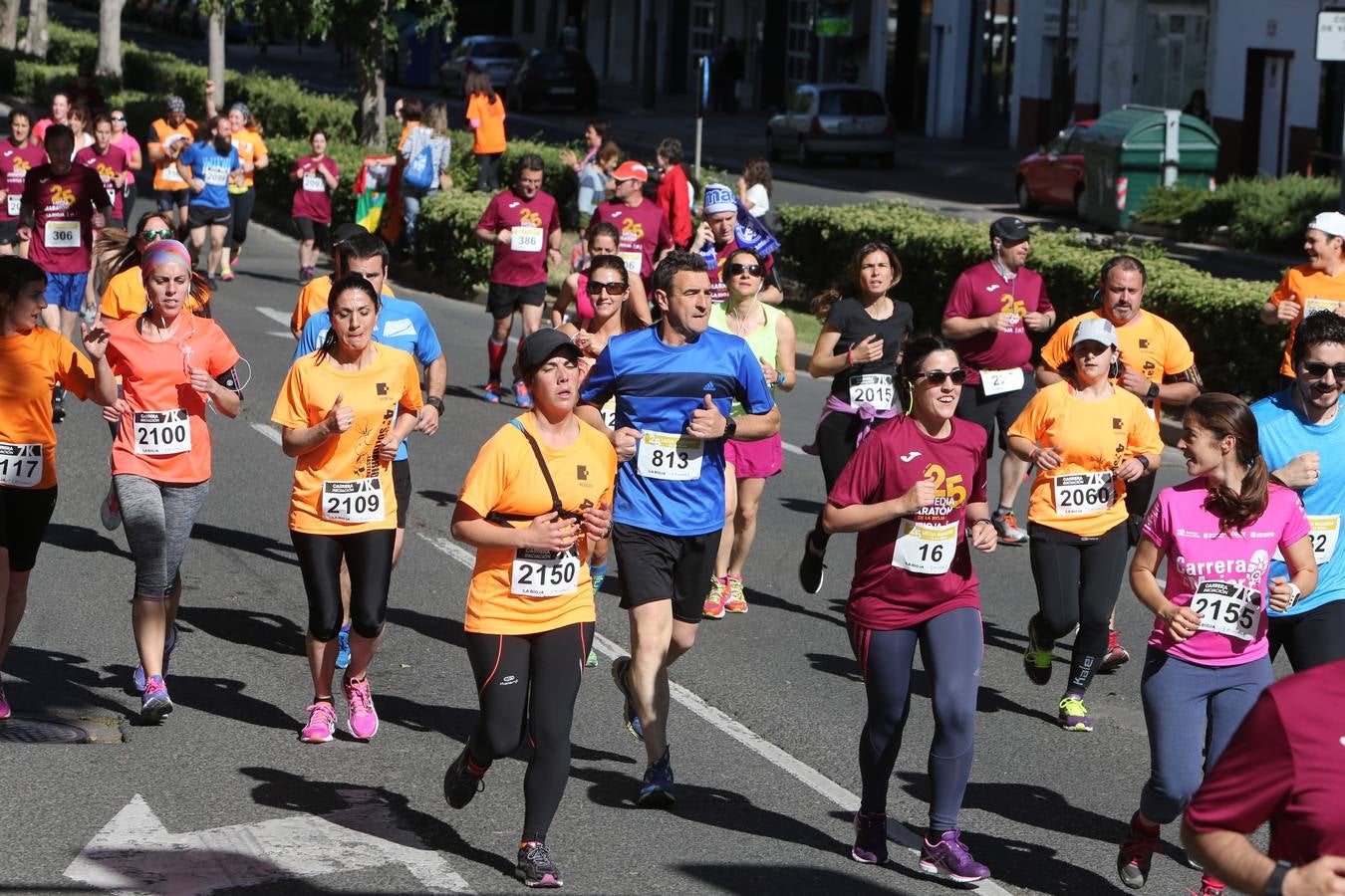 Una fiesta a todo ritmo por las calles de Logroño (III)