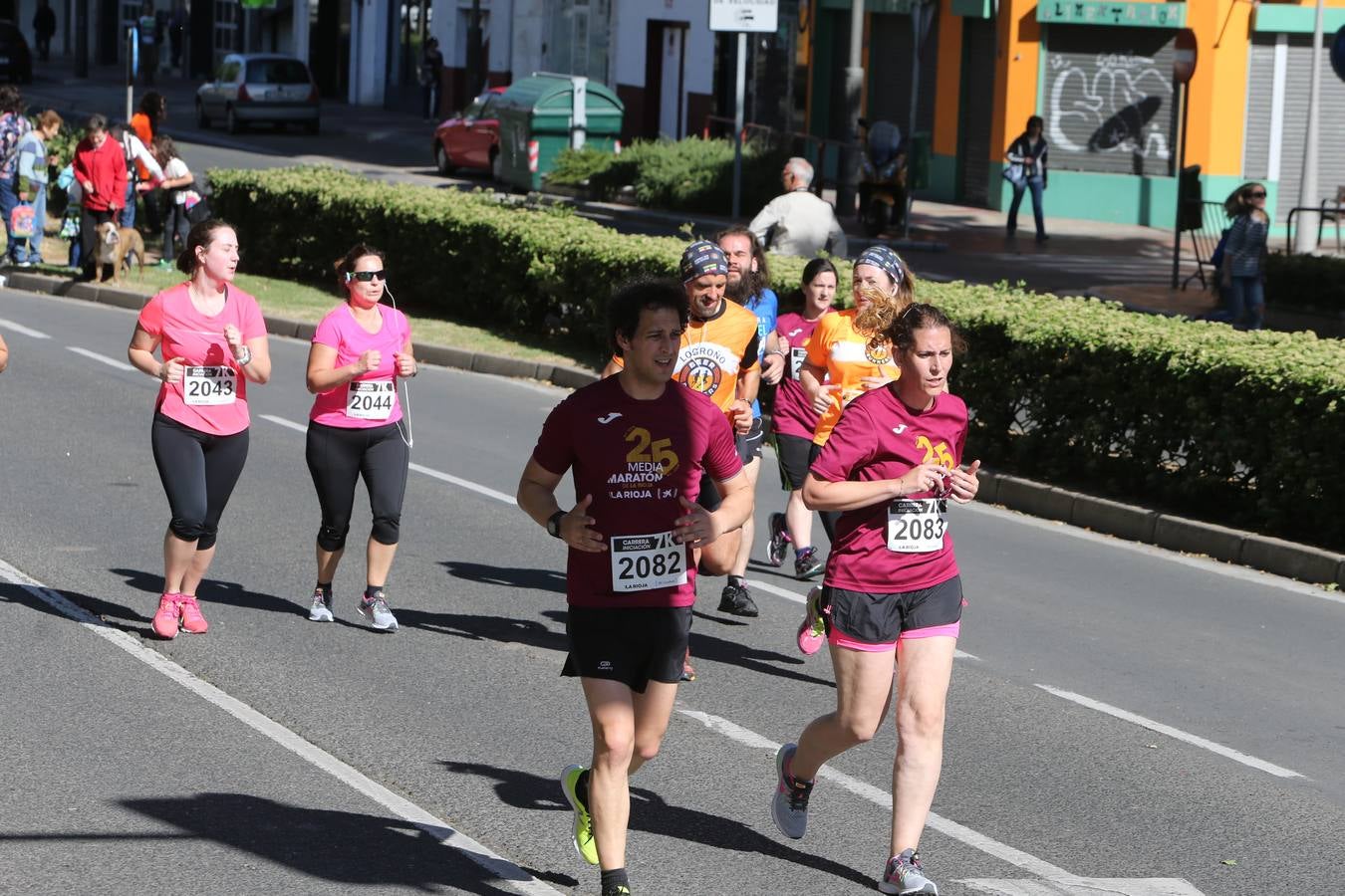 Una fiesta a todo ritmo por las calles de Logroño (III)