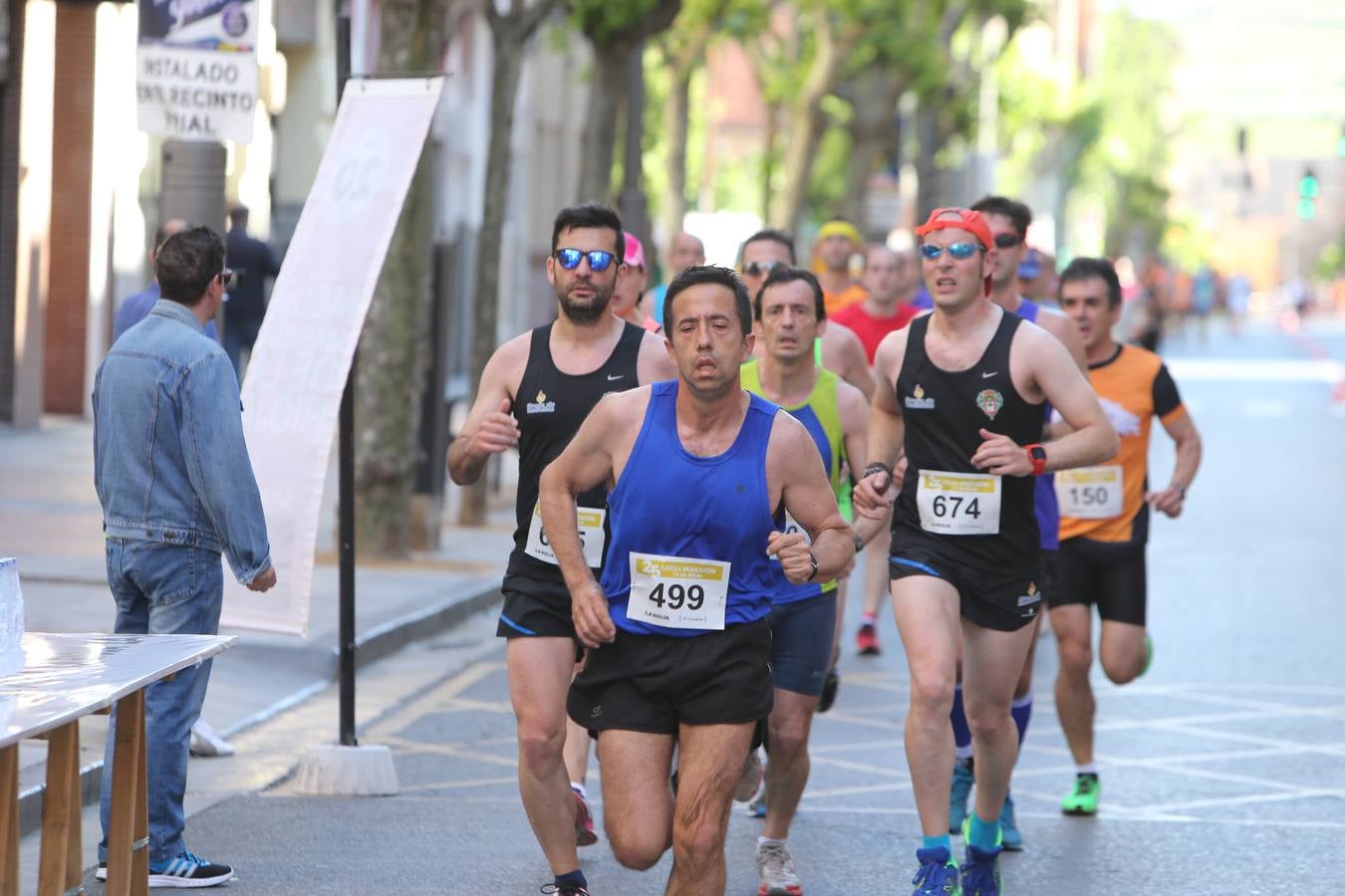 Una fiesta a todo ritmo por las calles de Logroño (III)