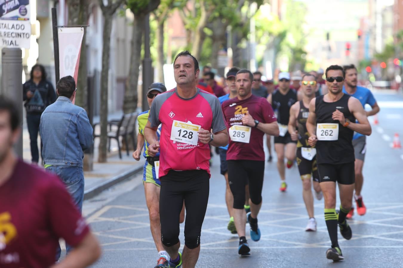 Una fiesta a todo ritmo por las calles de Logroño (IV)