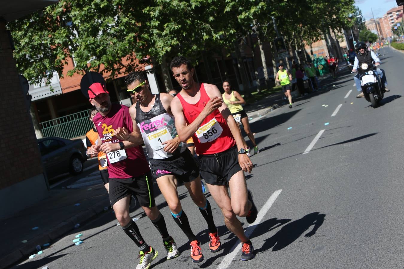 Media Maratón: la carrera de los líderes