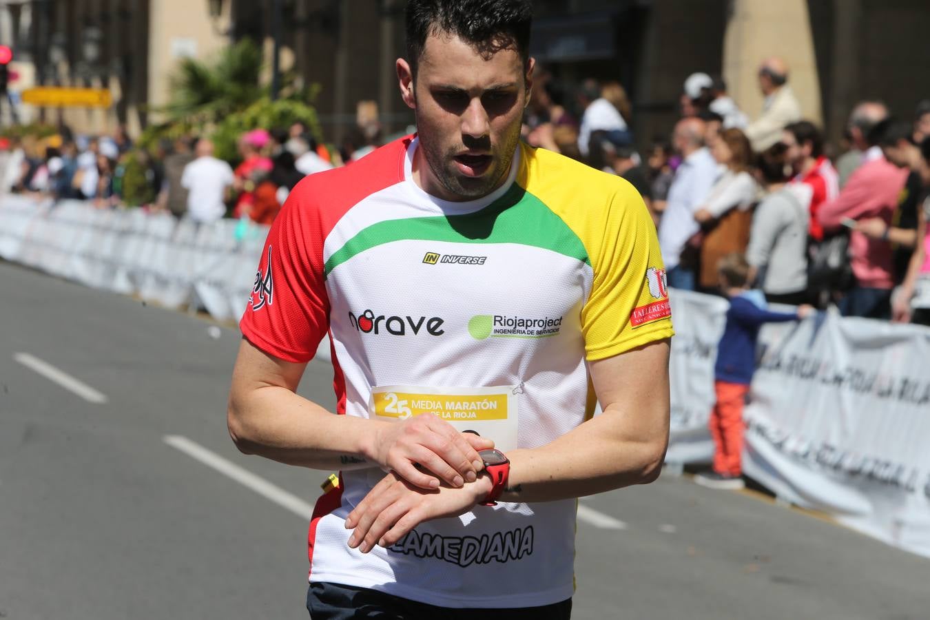 El gran momento de la llegada (v)