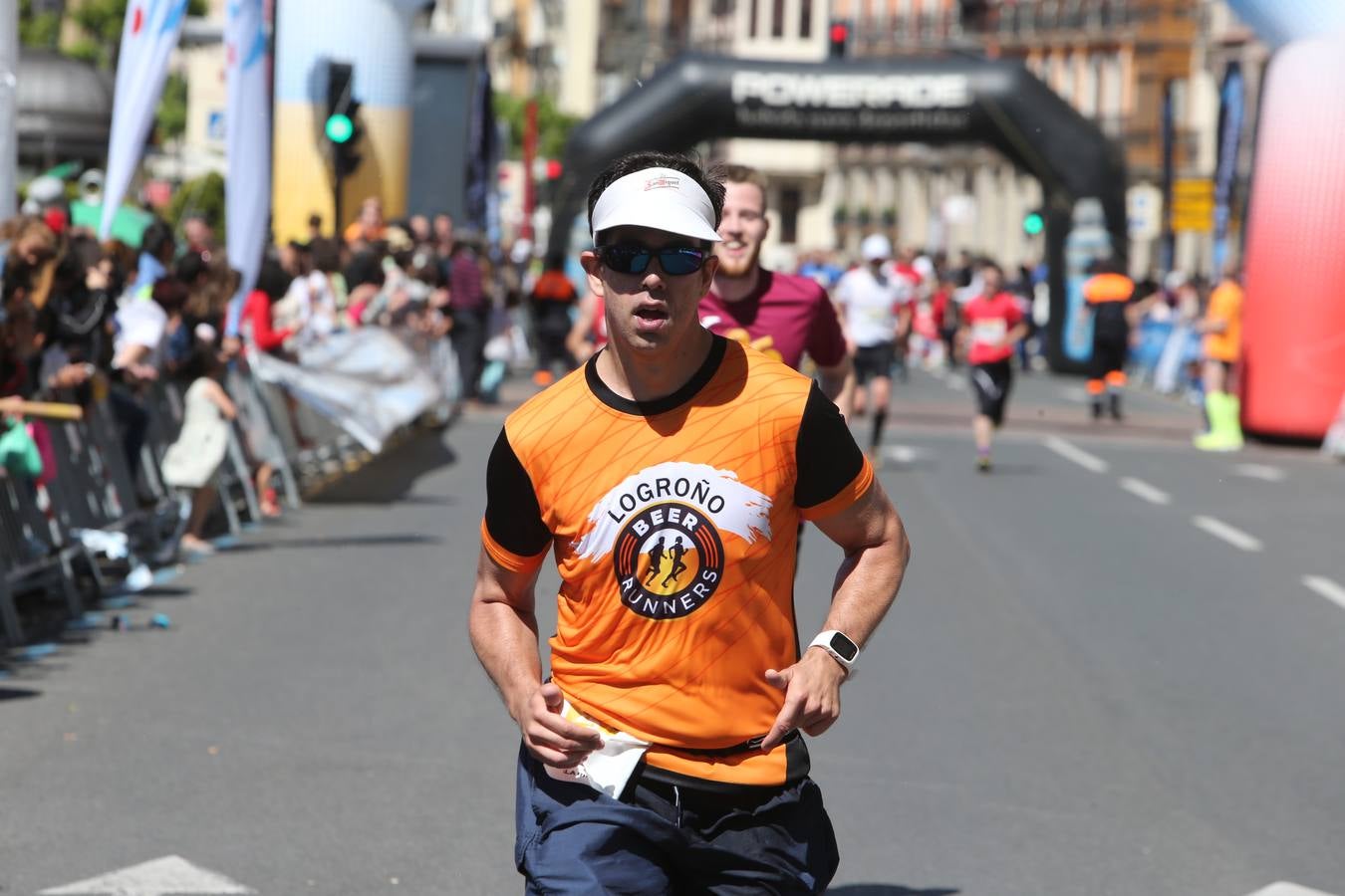 El gran momento de la llegada (v)