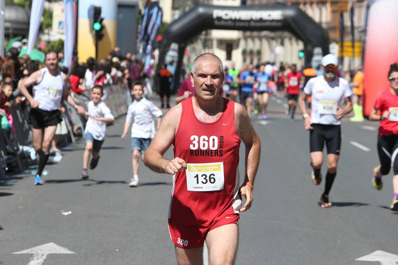 El gran momento de la llegada (v)