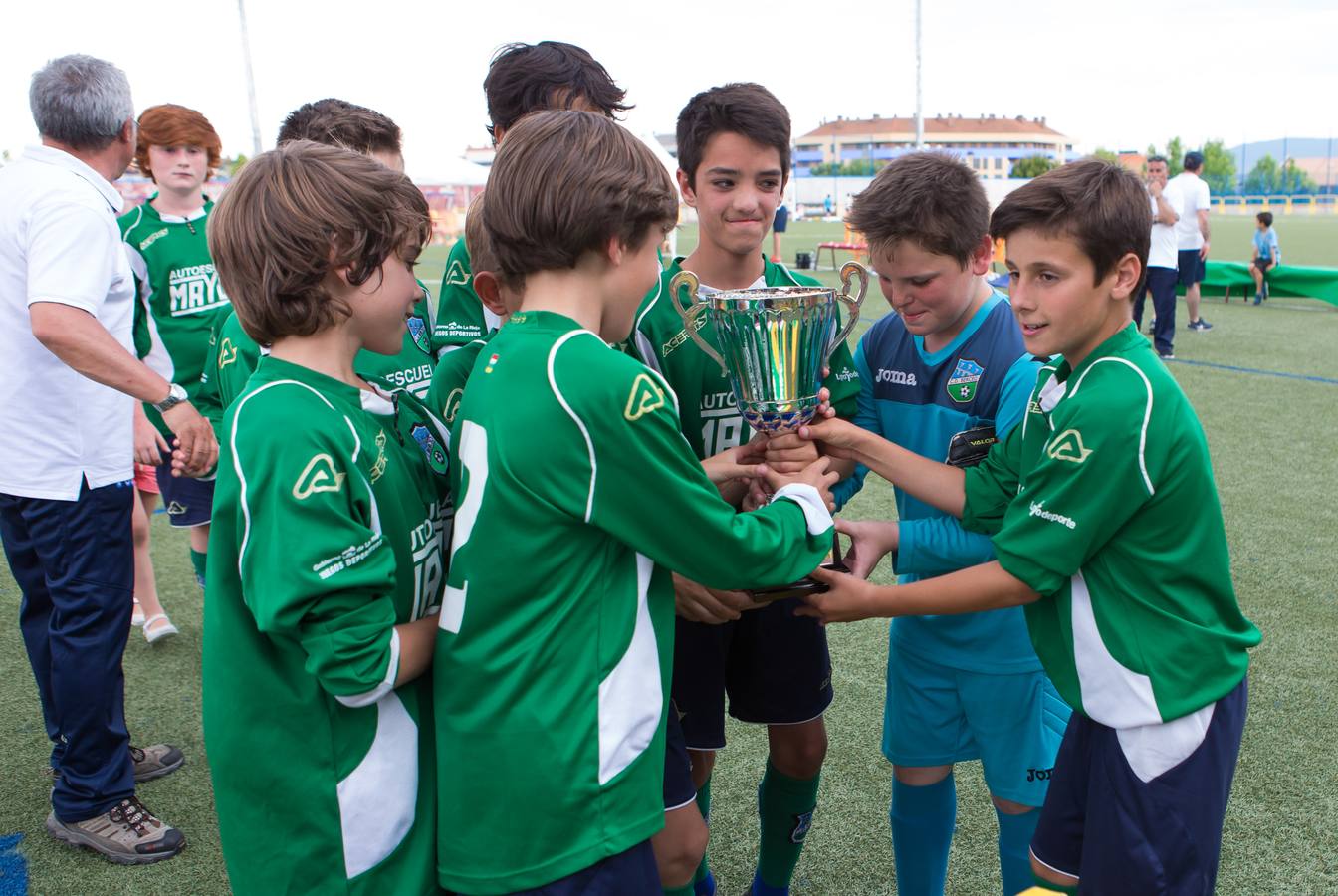 Los penaltis clasifican al Berceo