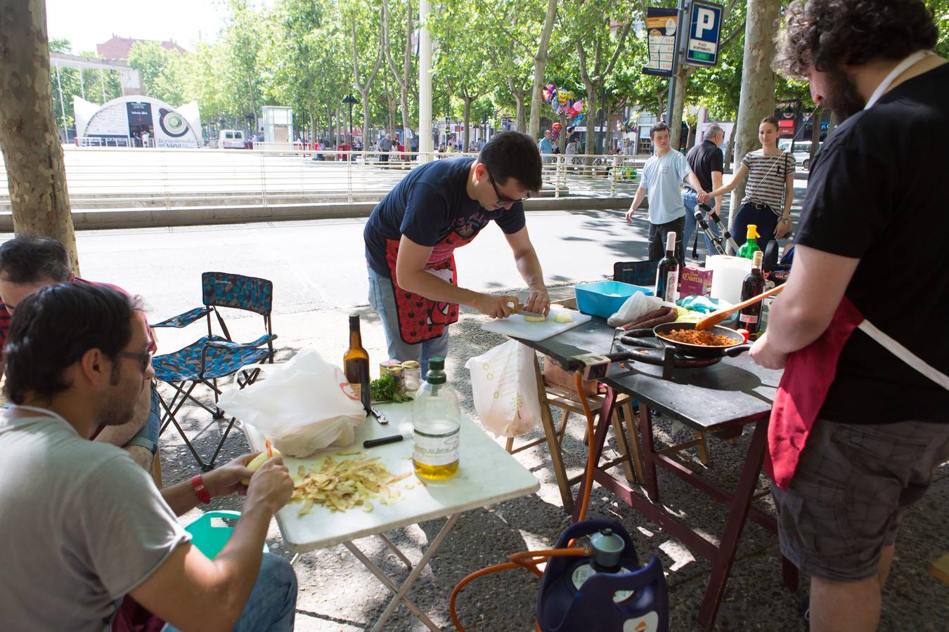 Gastronomía en San Bernabé: salchichón y patatas