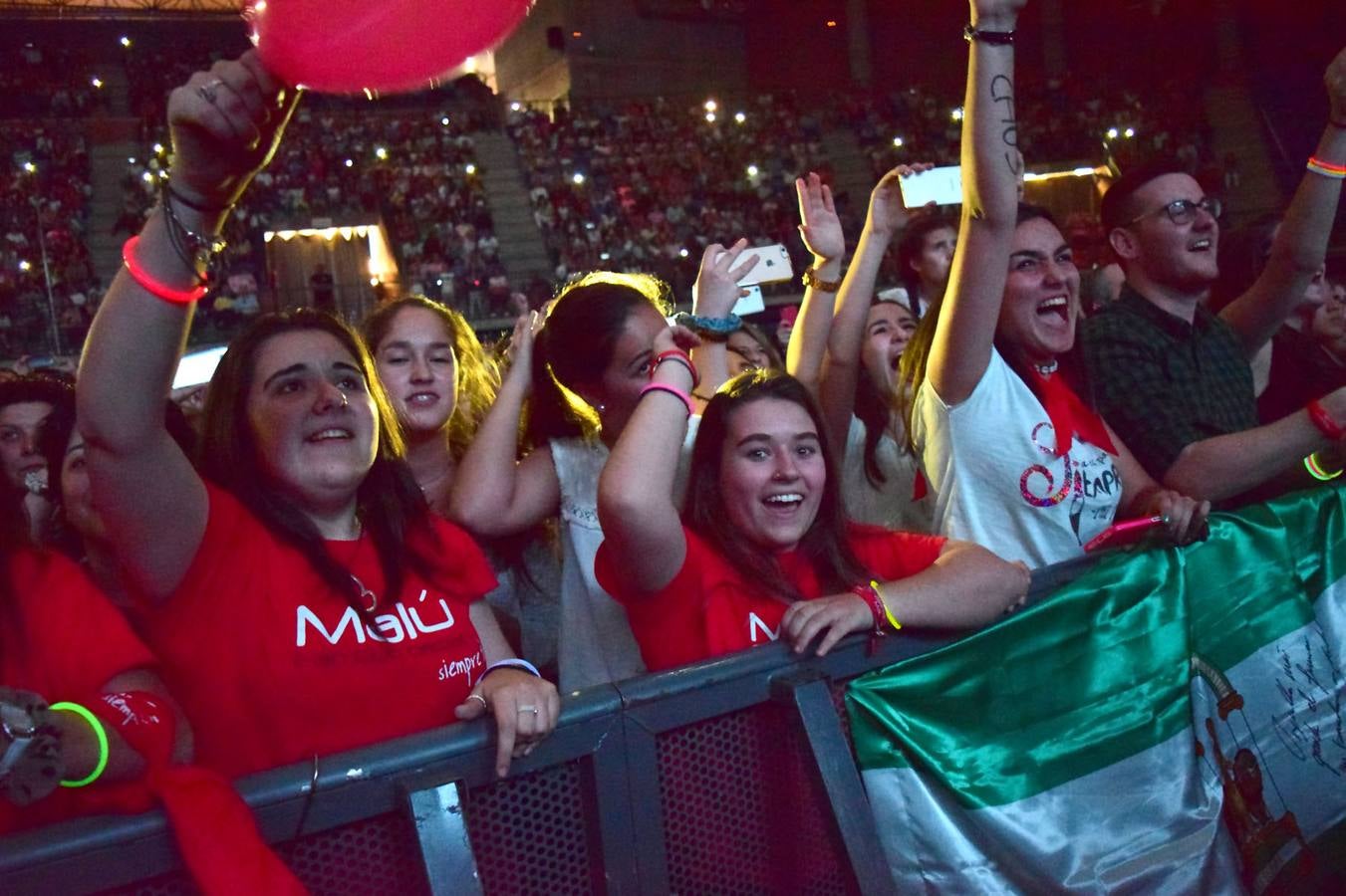 Malú reina en el Palacio de los Deportes