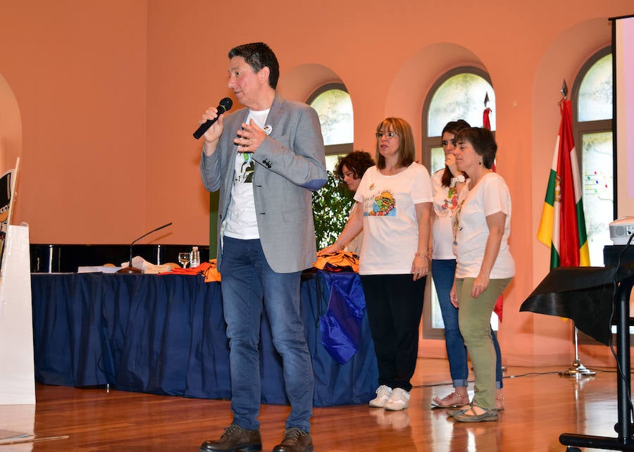 Acto de reconocimiento a los alumnos del proyecto Explora