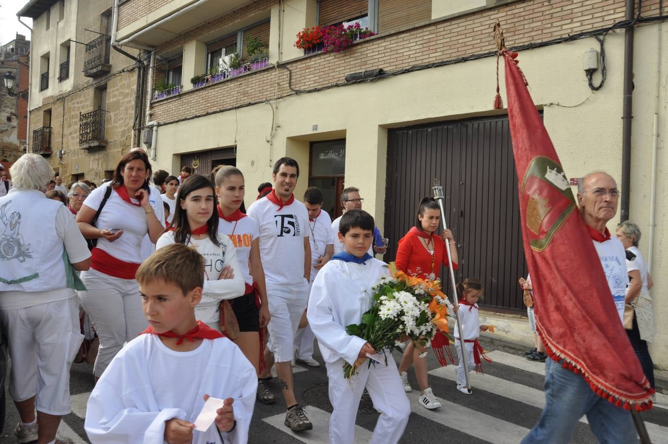 Los niños disfrutan de la Batalla del Vino Infantil