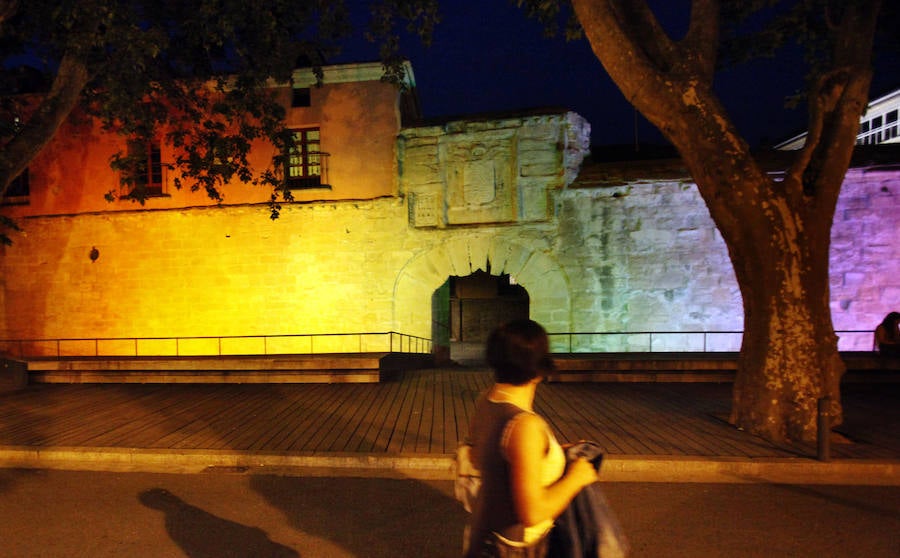 El Día del Orgullo Gay tiñe de color Logroño