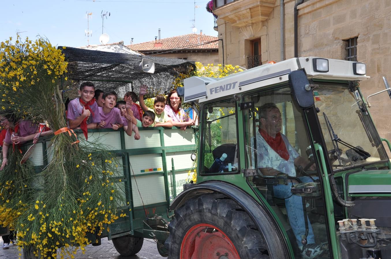 Las Vueltas en Haro y el almuerzo tras la Batalla del Vino