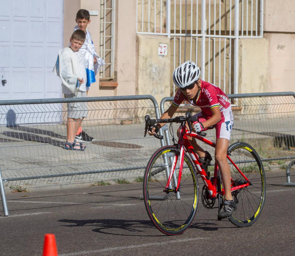 Los riojanos compiten en el Nacional de ciclismo (I)