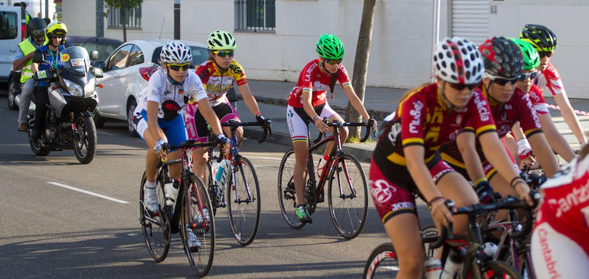 Los riojanos compiten en el Nacional de ciclismo (II)