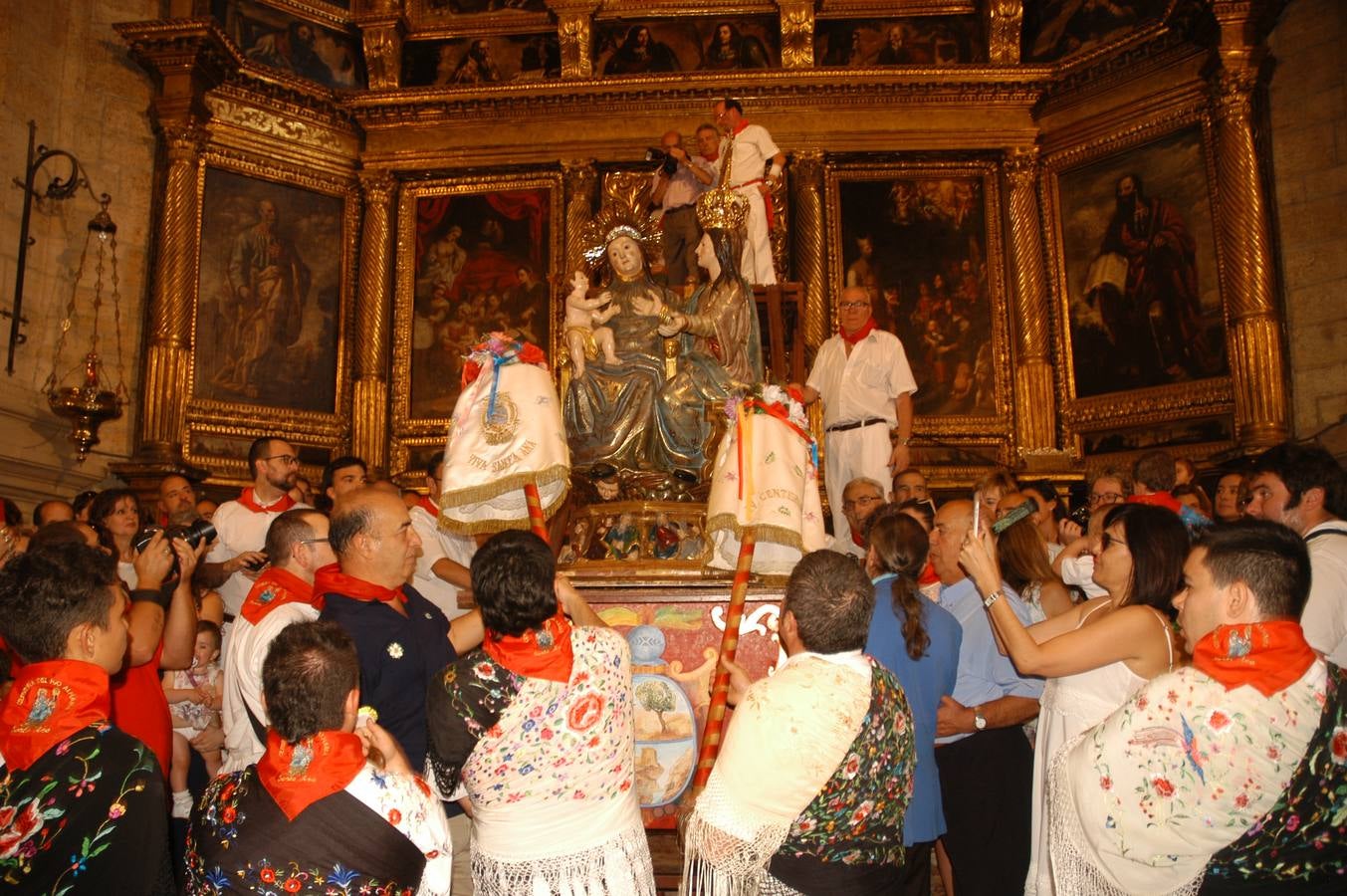 Cervera celebra la bajada de Santa Ana