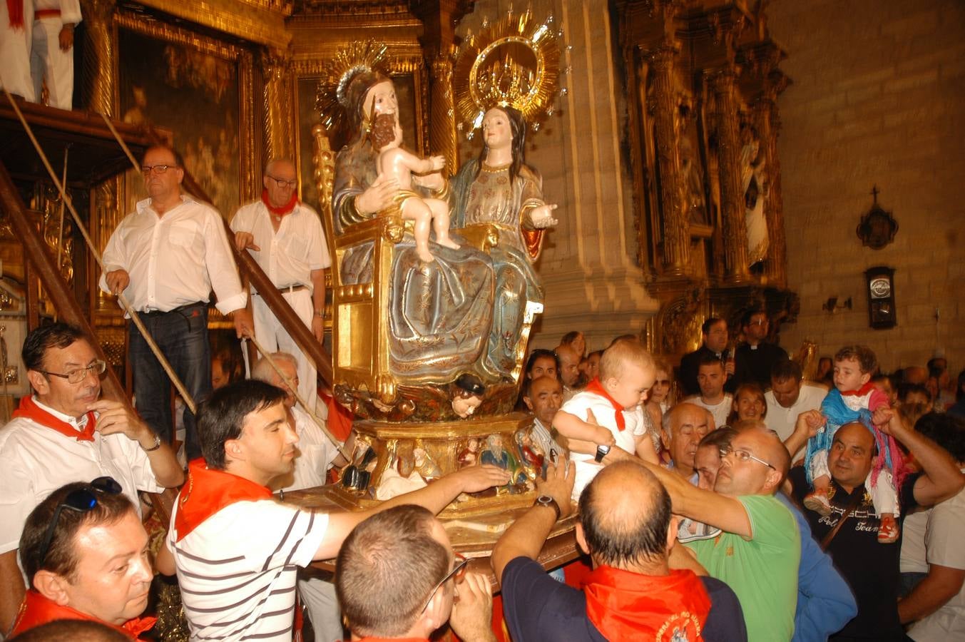 Cervera celebra la bajada de Santa Ana