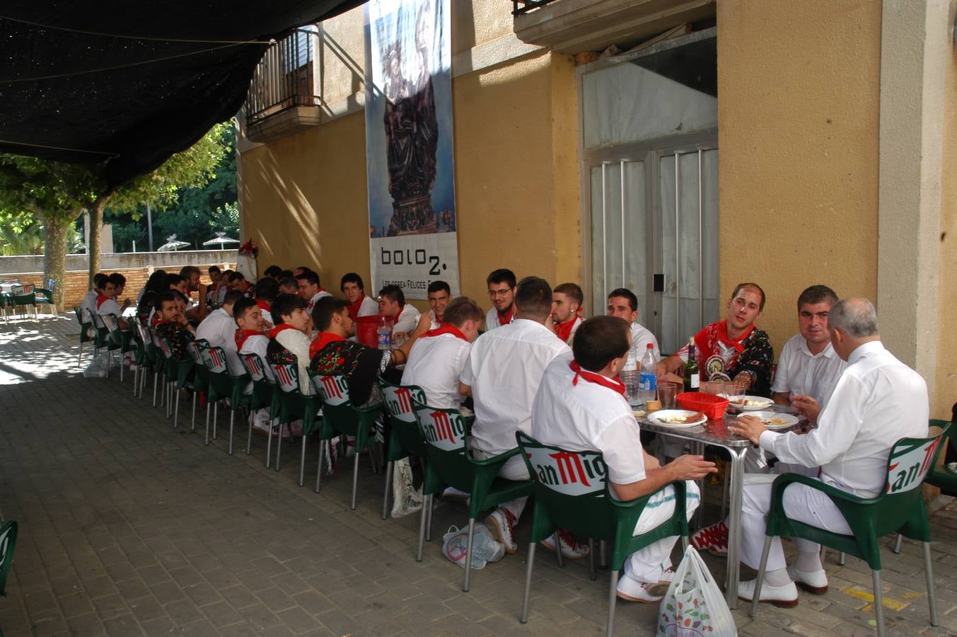 Cervera honra a Santa Ana