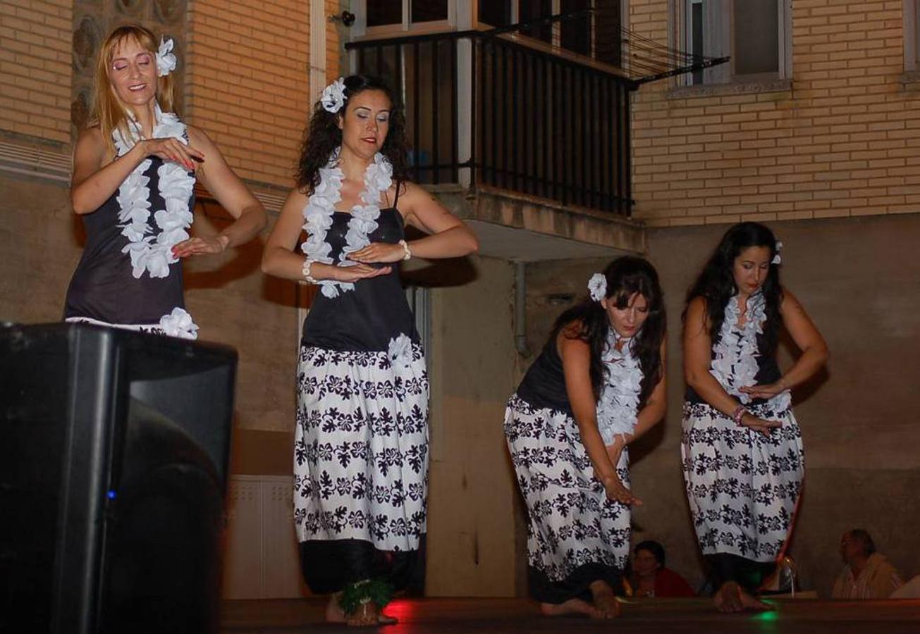 Nájera ofrece un espectáculo de danza oriental en los barrios altos