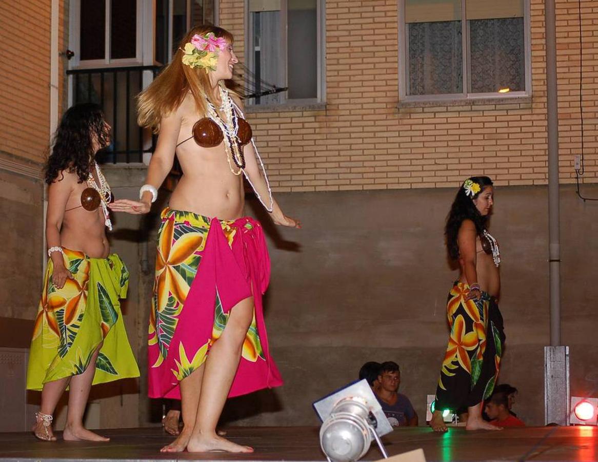 Nájera ofrece un espectáculo de danza oriental en los barrios altos