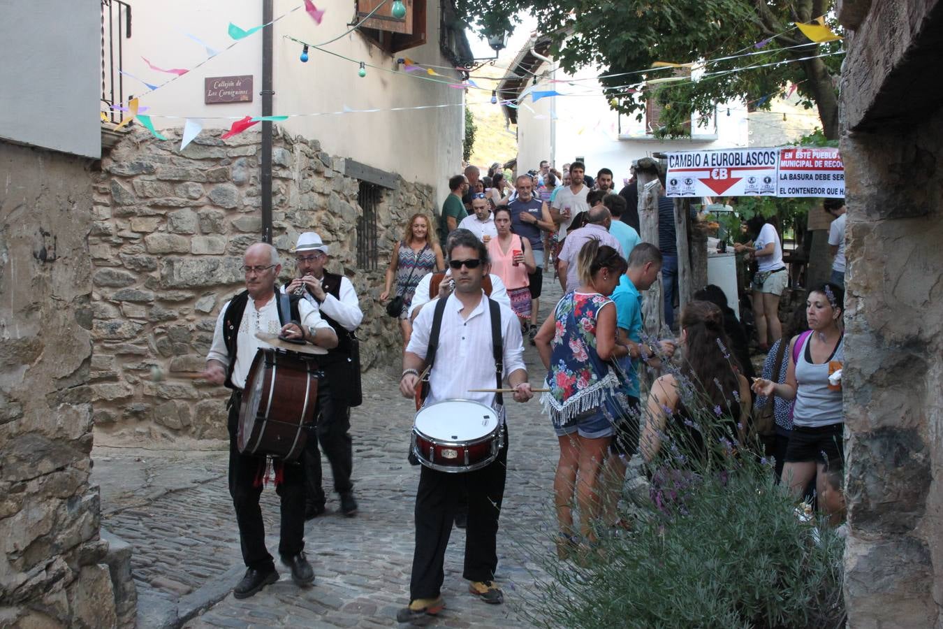 Peroblasco celebra su tradicional Fiesta del Humo