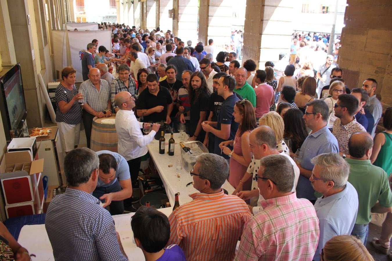 Bodegas en la Calle en Alfaro