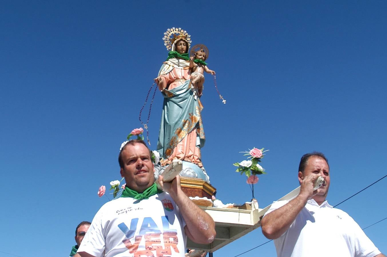 Día grande en Valverde