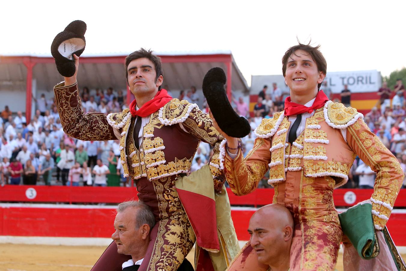 Gran tarde de toros en Alfaro