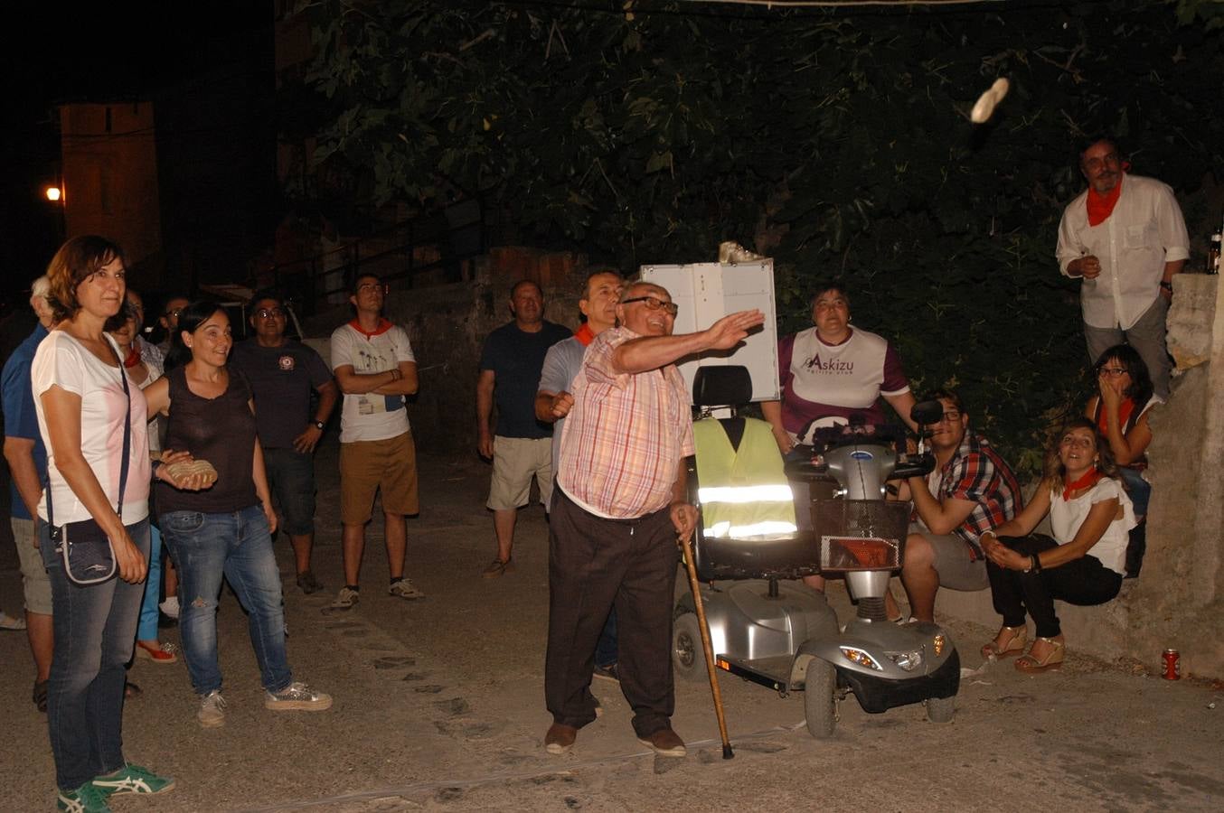 Concurso internacional de lanzamiento de alpargat en Cervera