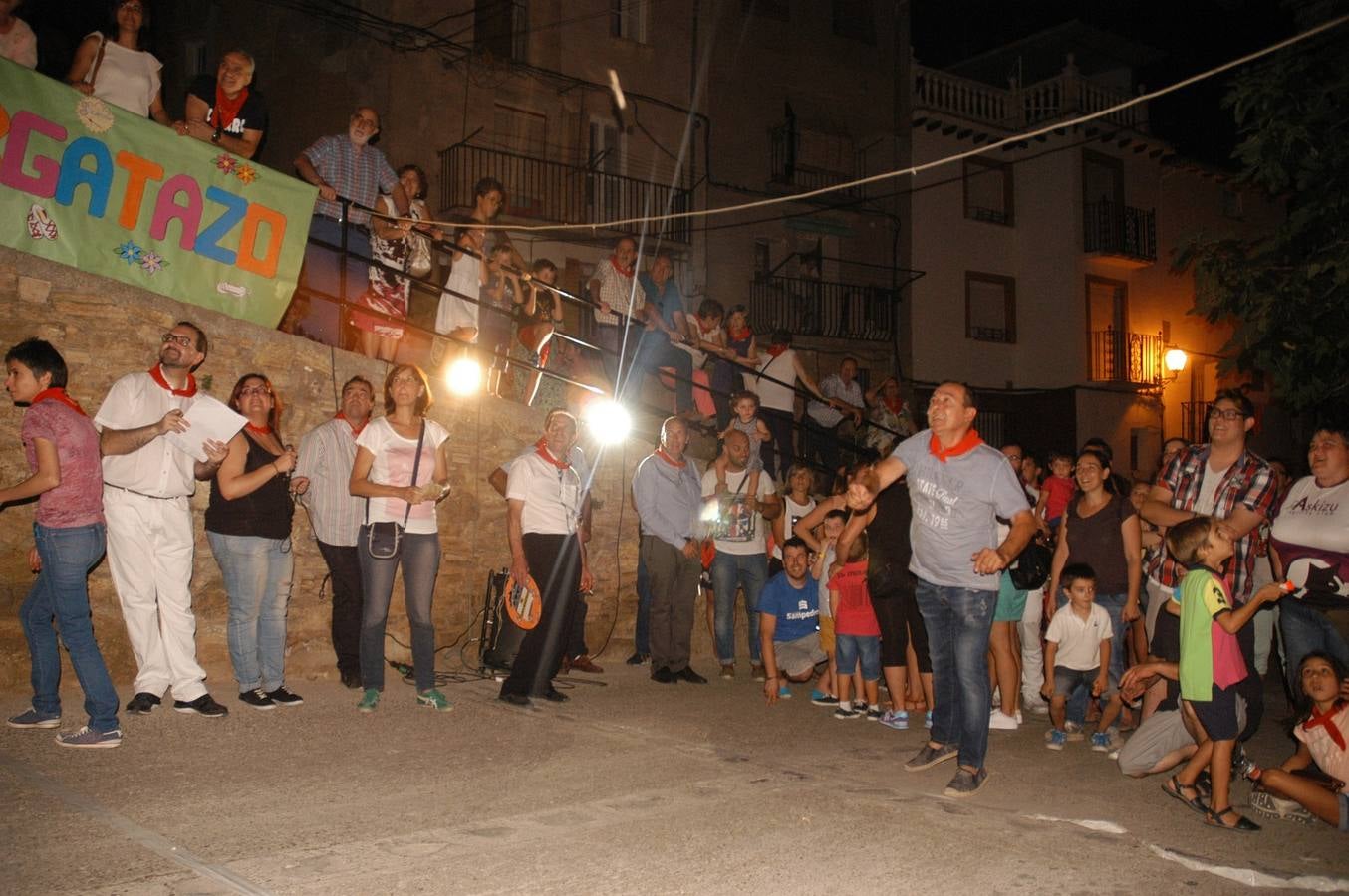 Concurso internacional de lanzamiento de alpargat en Cervera