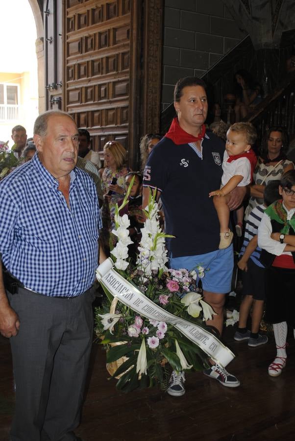 Ofrenda floral a la Virgen de la Antigua en Alberite