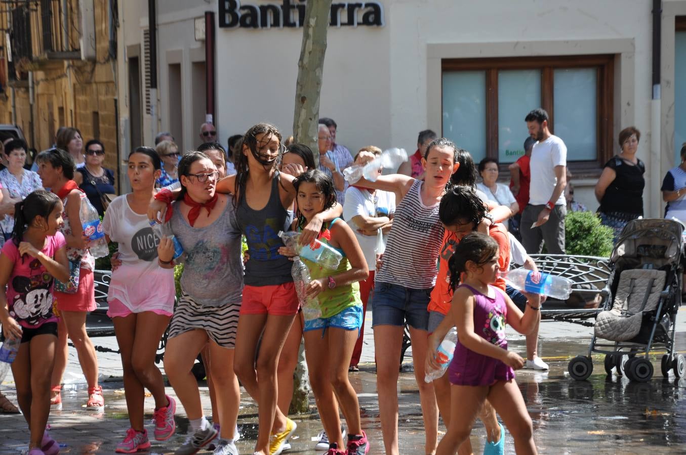 San Vicente de la Sonsierra lanza el cohete