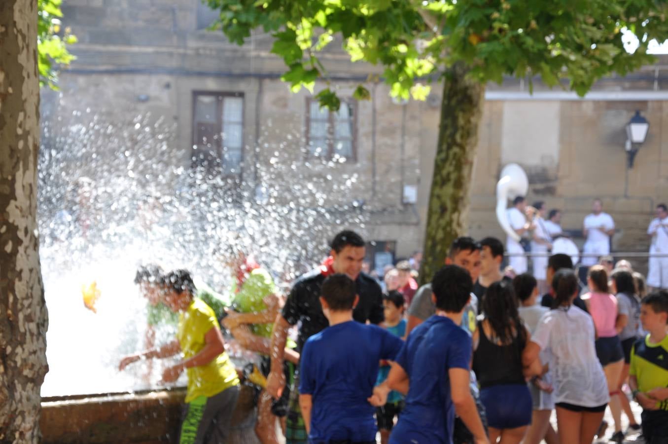 San Vicente de la Sonsierra lanza el cohete