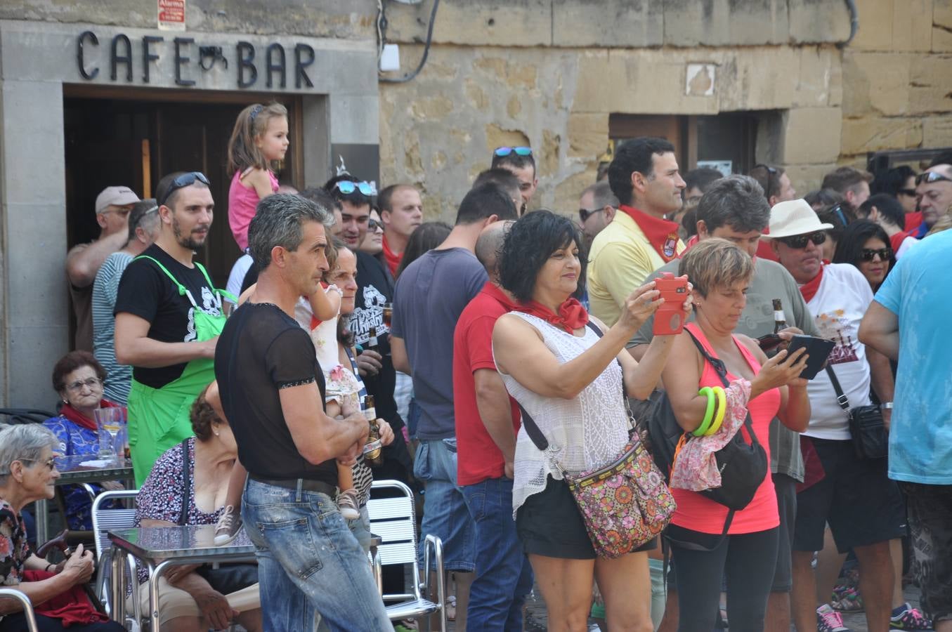 San Vicente de la Sonsierra lanza el cohete