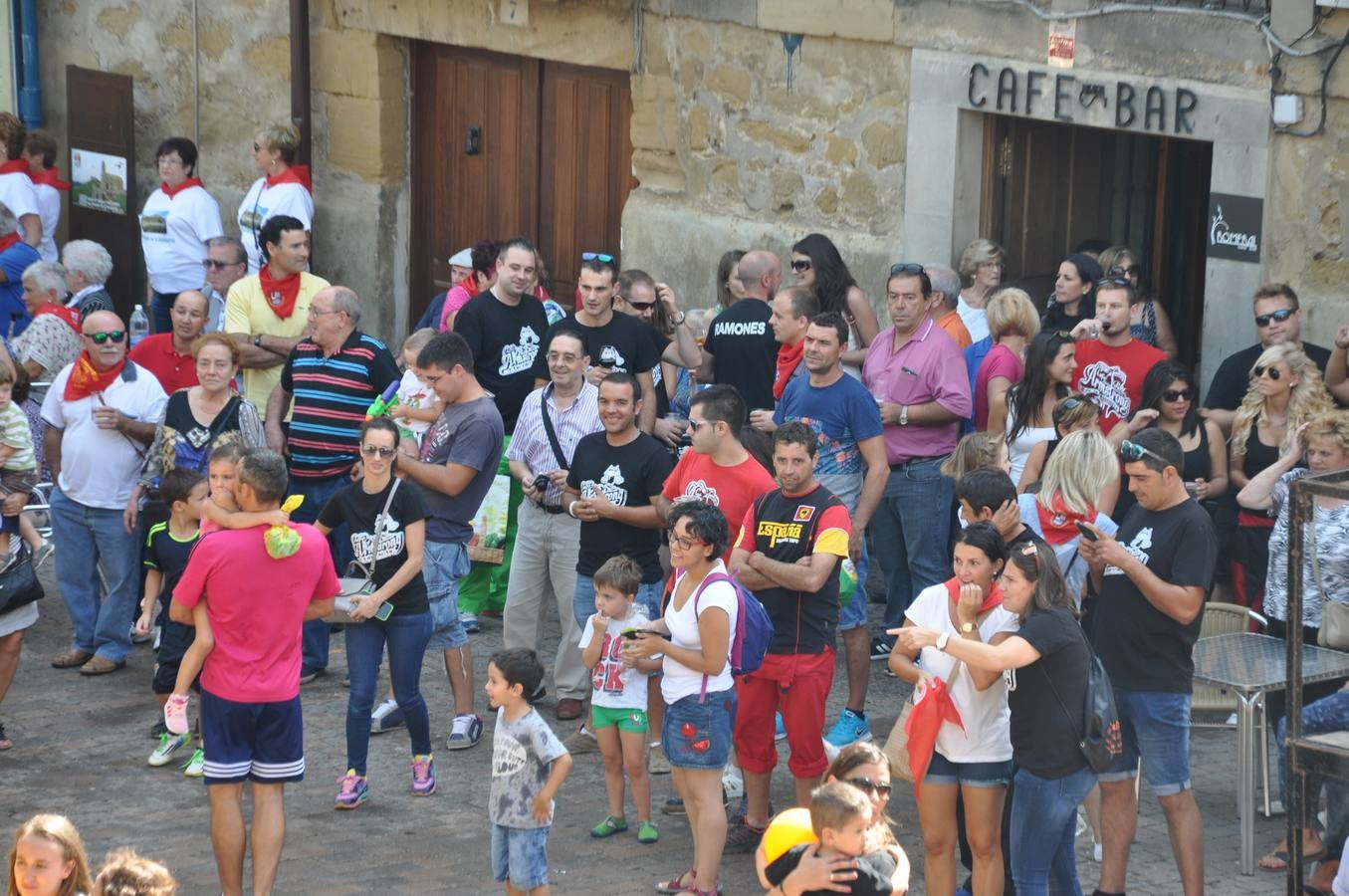 San Vicente de la Sonsierra lanza el cohete