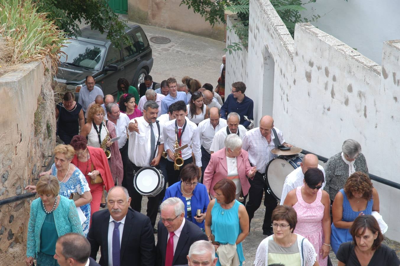 Grávalos celebra su día grande con la procesión de la Virgen de la Antigua
