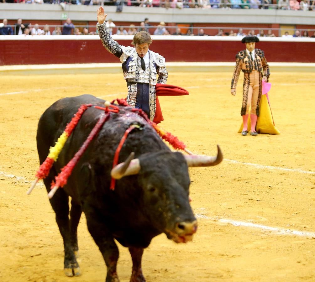 Toros: segunda de feria