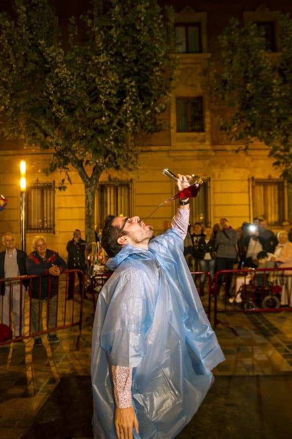 Concurso de beber en porrón