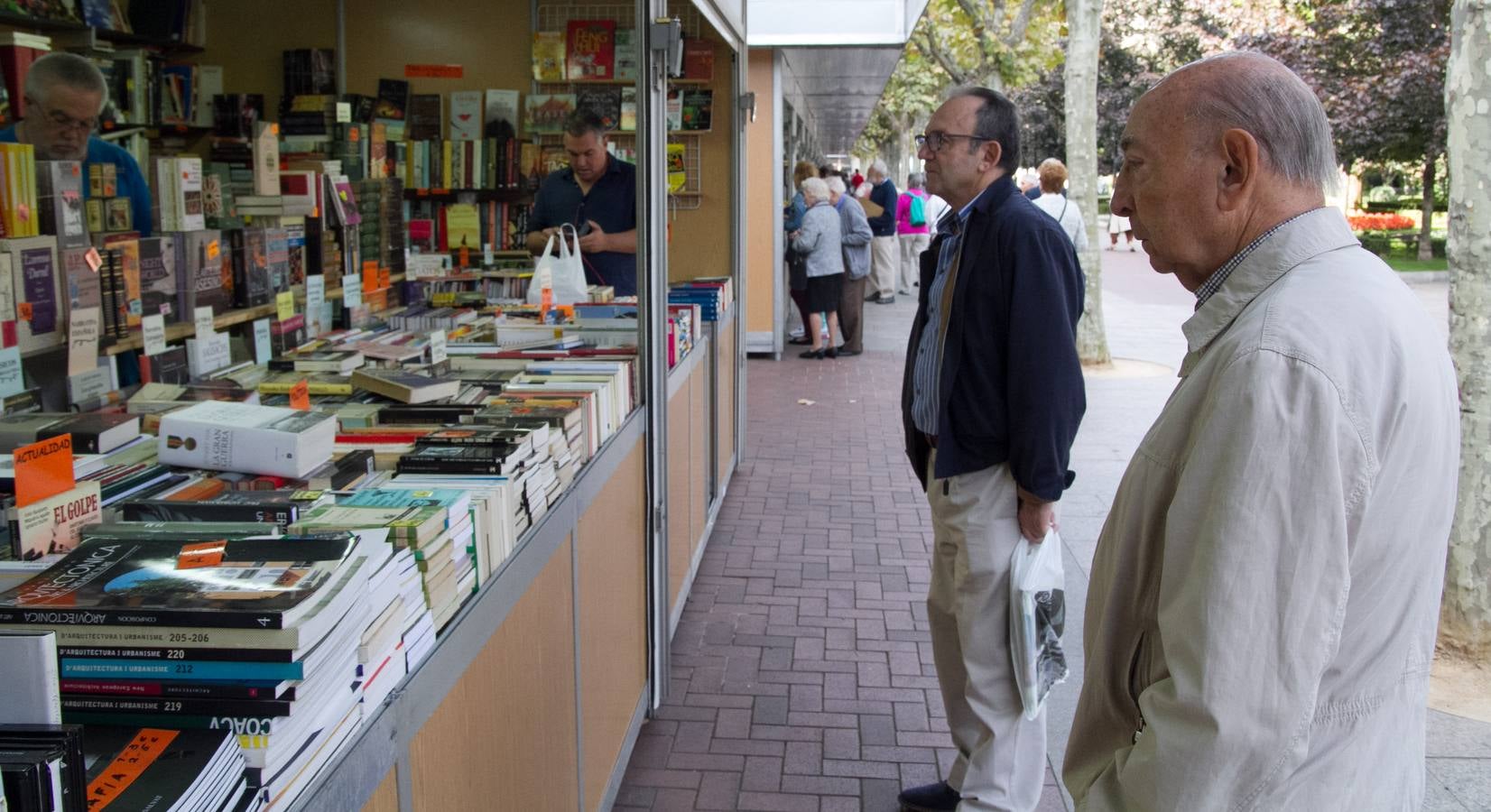 Arranca la Feria del Libro Antiguo y de Ocasión de Logroño