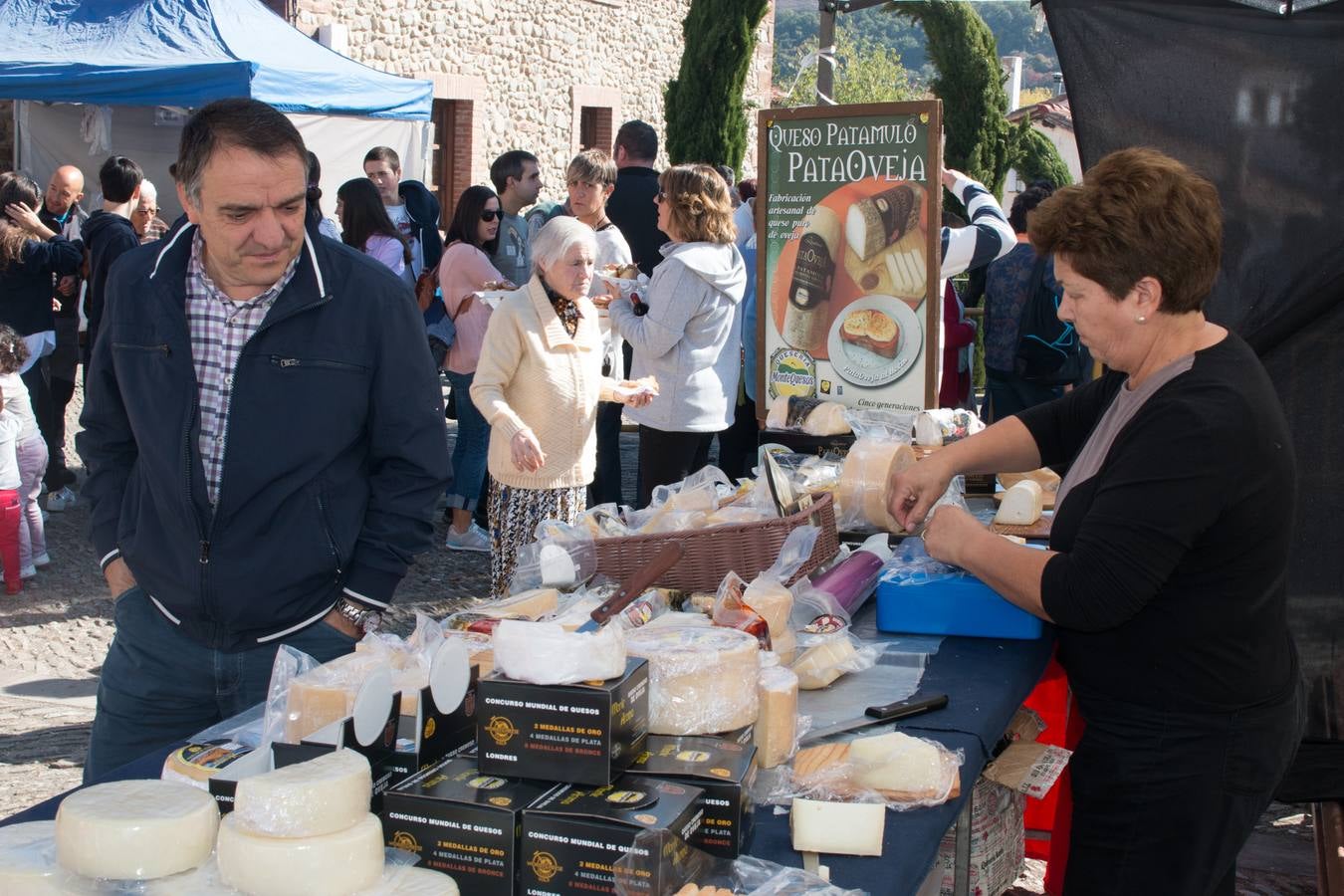 Feria de artesanía y ganadería en Ojacastro