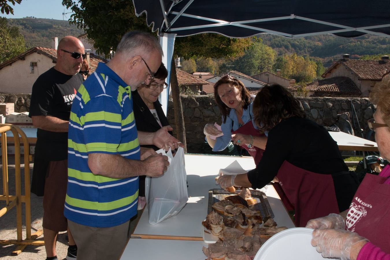 Feria de artesanía y ganadería en Ojacastro