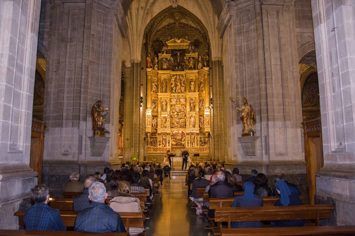 El siglo de Oro Español y de las Américas del siglo XVII en la voz del contratenor José Hernández y el arpa española de Sara Águeda